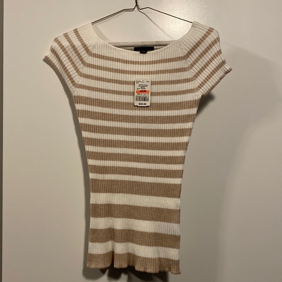 Knit top - Picture 1 of 2